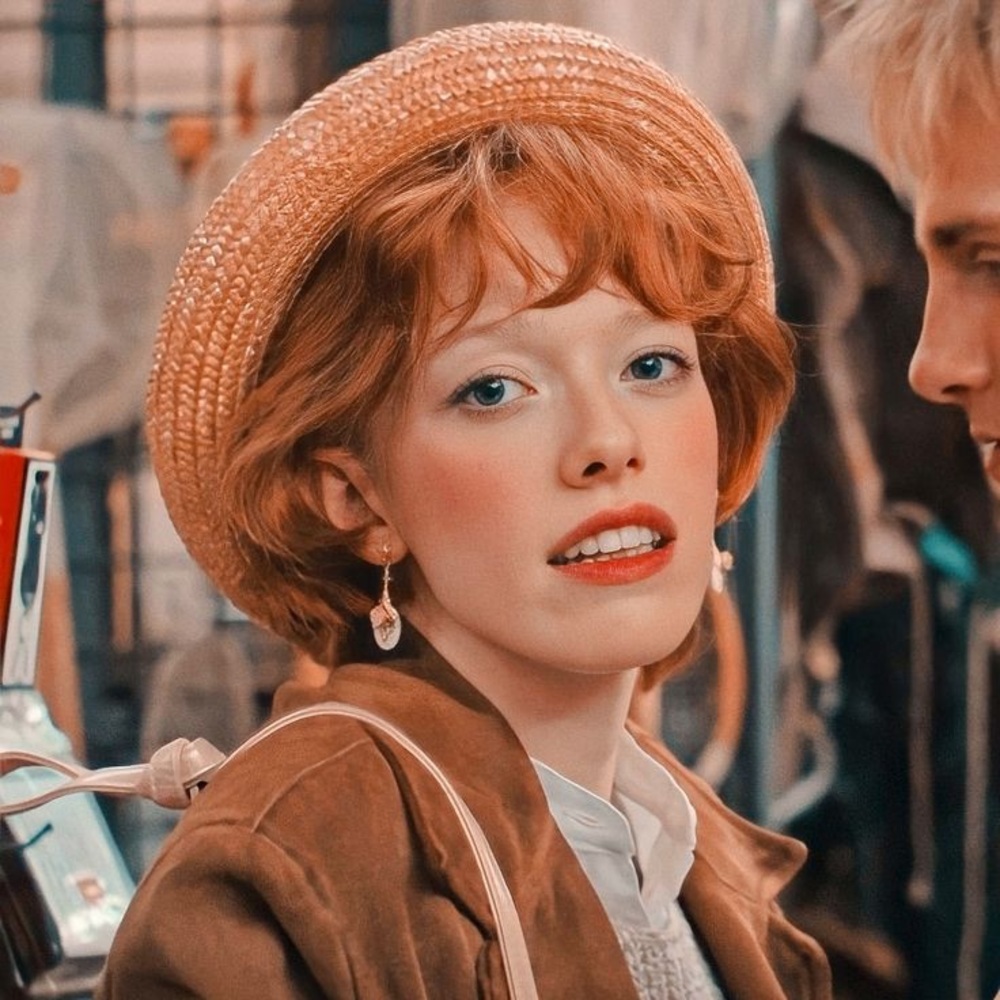 Vintage straw bowler hat like Vickie’s from Stranger Things! - Picture 4 of 8